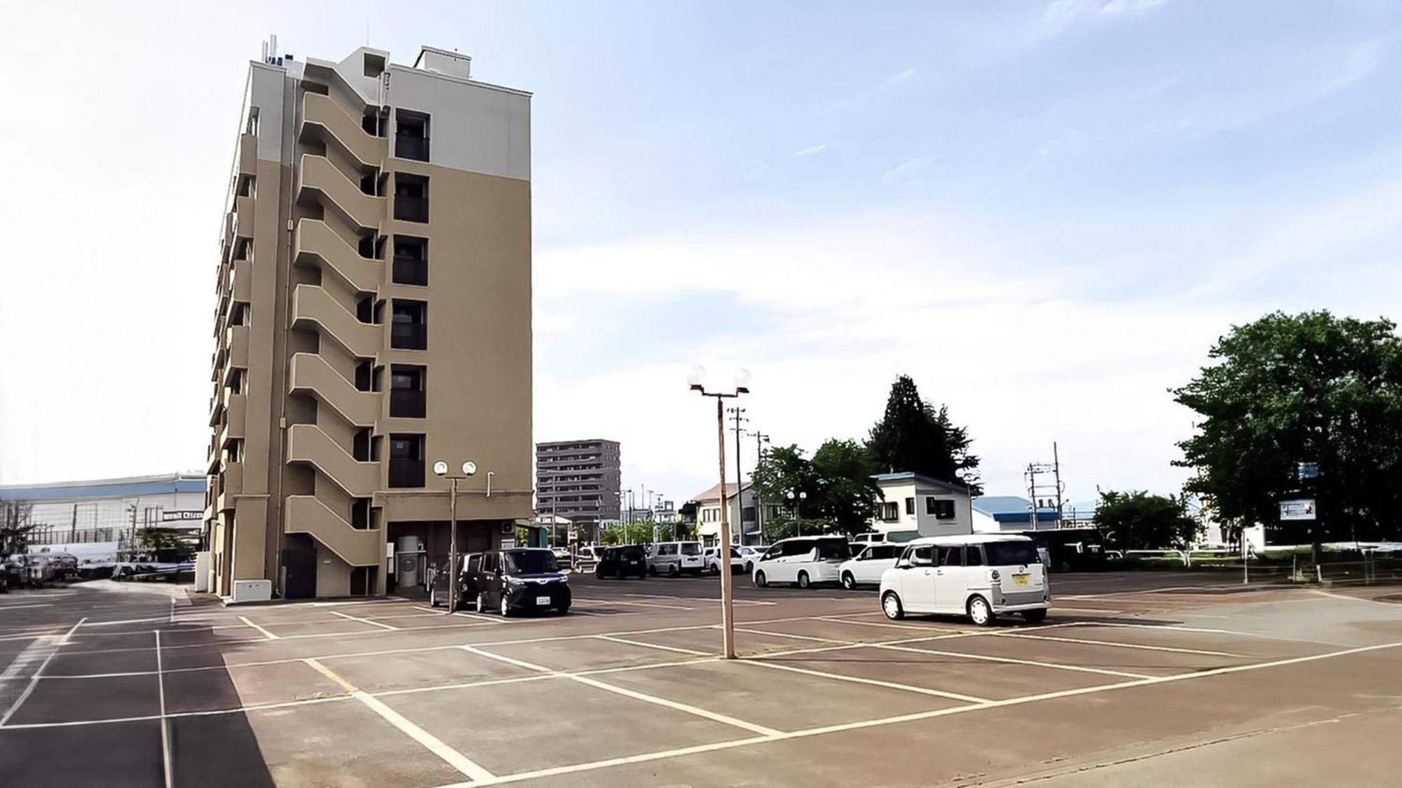 Toyoko Inn Yonezawa Ekimae מראה חיצוני תמונה