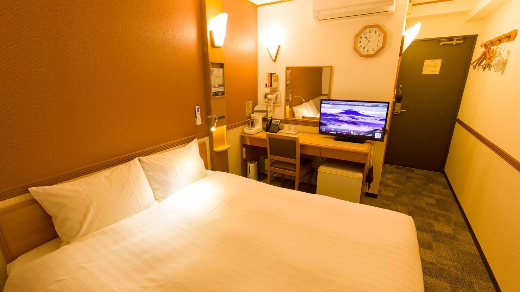 Toyoko Inn Yonezawa Ekimae חדר תמונה